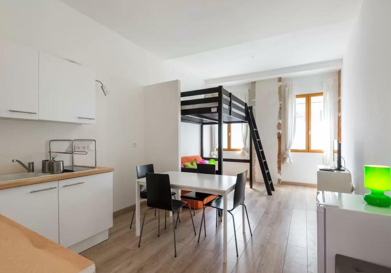 Lyonpaulbert Apartment ภายนอก รูปภาพ
